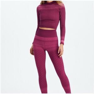 Fabletics Holly Outfit Christmas Fair Isle Long Sleeve Top /Leggings Long John’s